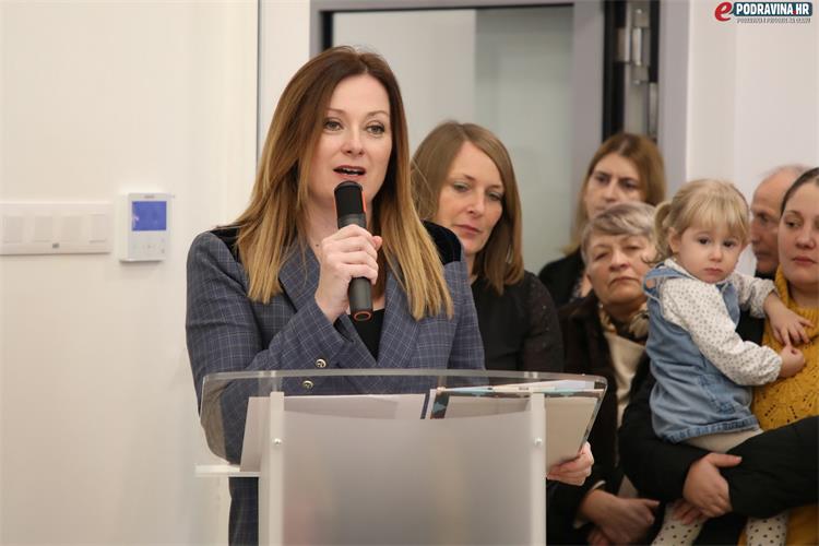 Slika /Ministar Šipić - fotografije/DT Gola 2.jpg